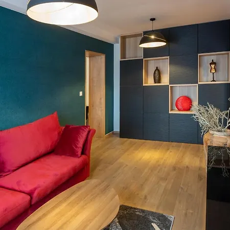 Апартаменты Novy Stylovy Apartman Blizko Centra *
