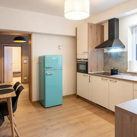 Novy Stylovy Apartman Blizko Centra